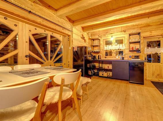 Chata Pod Nosalem - Domek Z Jacuzzi Z Bala W Zakopanym Zakopane Ngoại thất bức ảnh